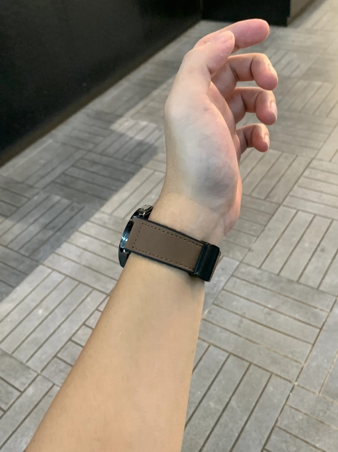 Premium Magnetic Leather Strap Smart Watch